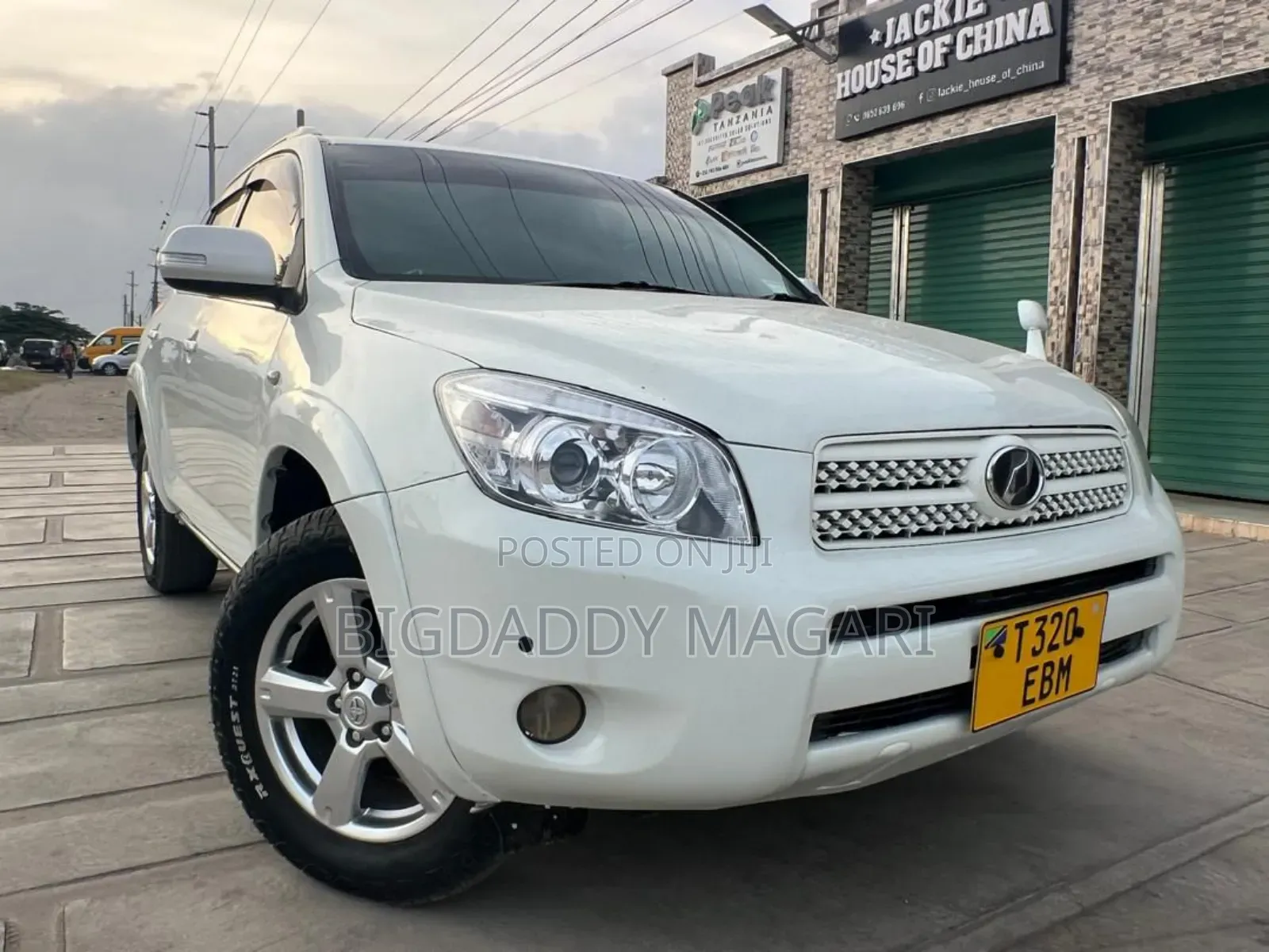 Toyota RAV4 2007 White