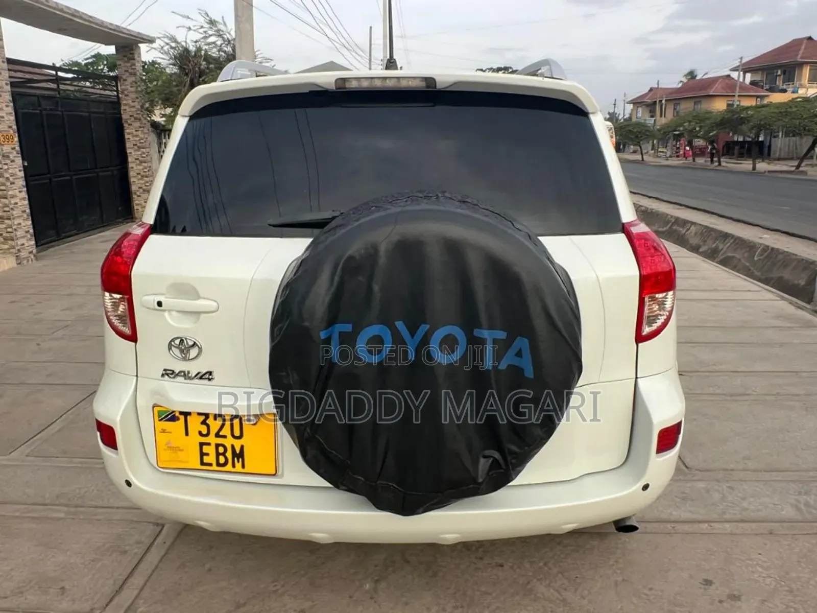 Toyota RAV4 2007 White