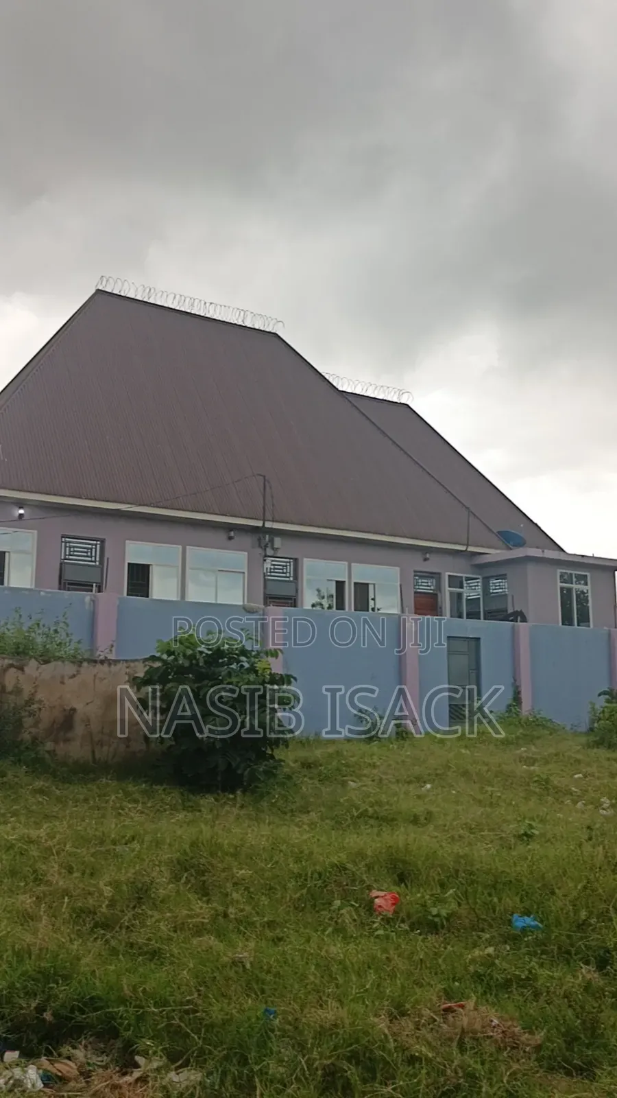 10bdrm House in Mecco for sale