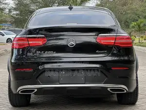 Mercedes-Benz GLC-Class 2017 Black