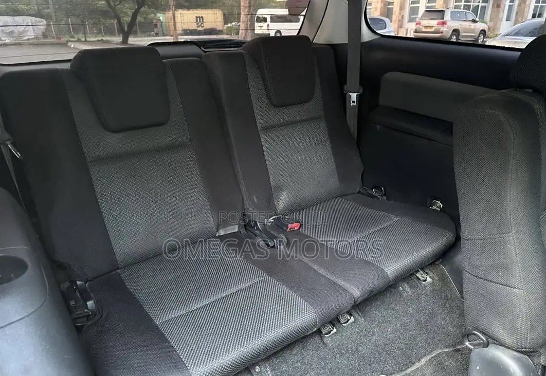 Toyota Wish 2005 Gray