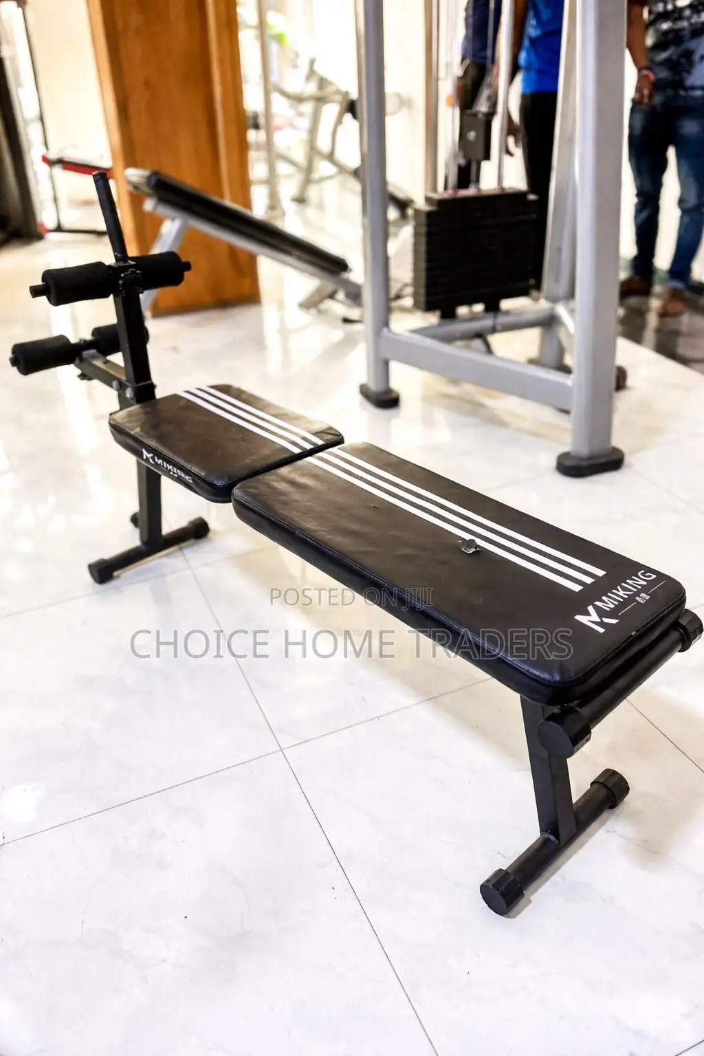 Adjustable Weight Bench