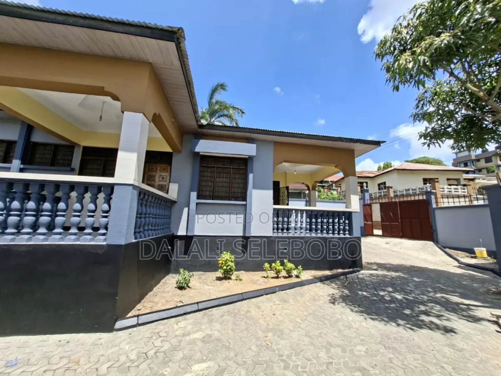 3bdrm Bungalow in Kimara Temboni for rent