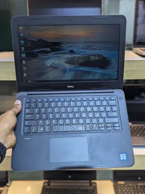 Laptop Dell 8GB Intel Core I3 HDD 500GB