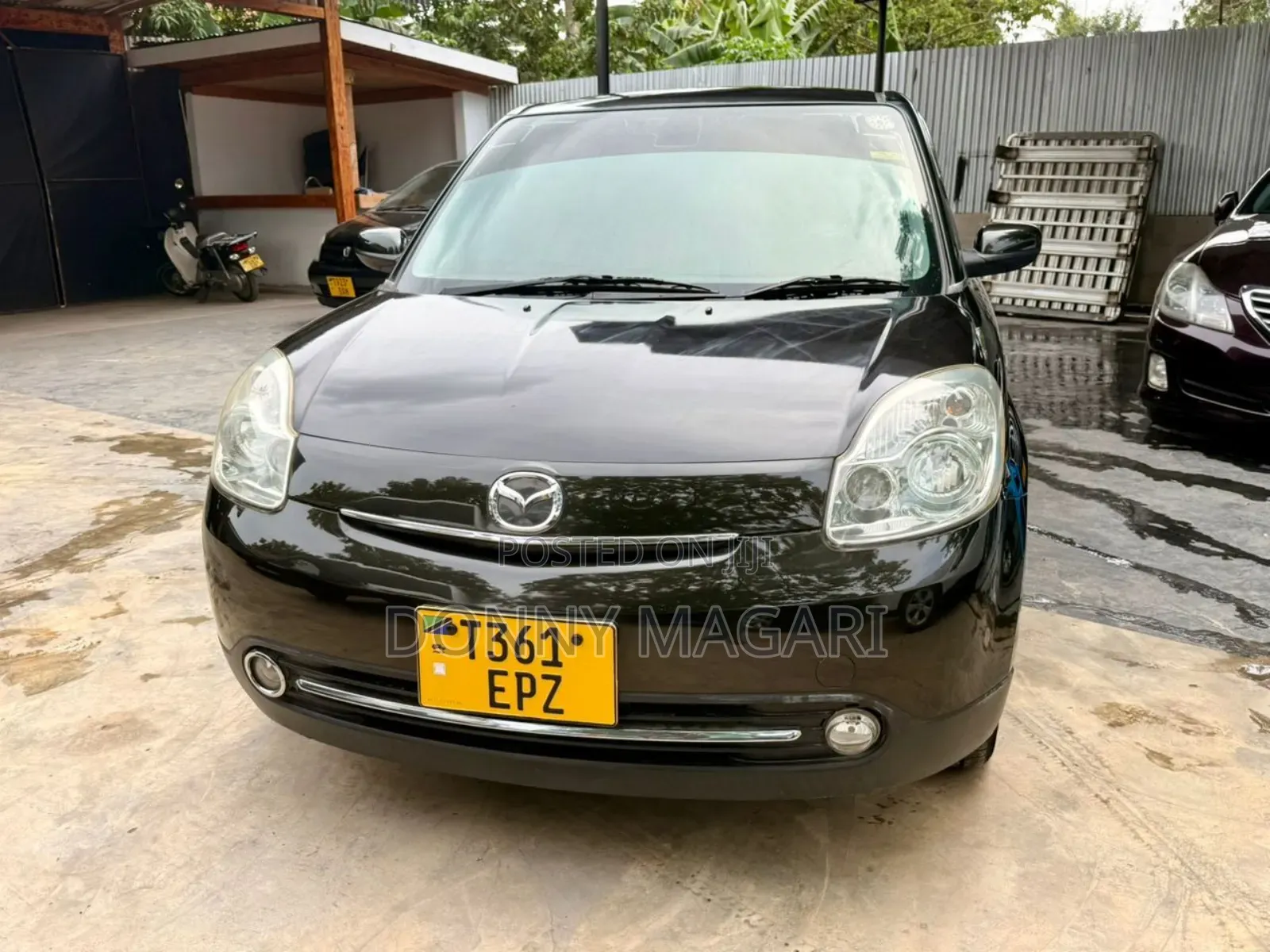 Mazda Verisa 2006 Black