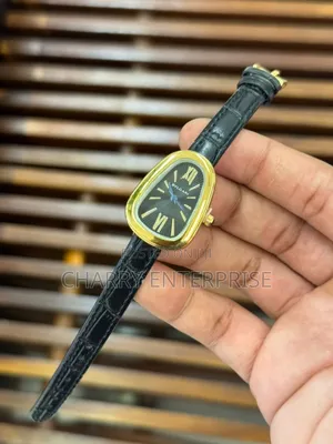 Bvlgari Watches
Mkanda Wa Ngozi
Mikanda Yote Imara
Water Resistance