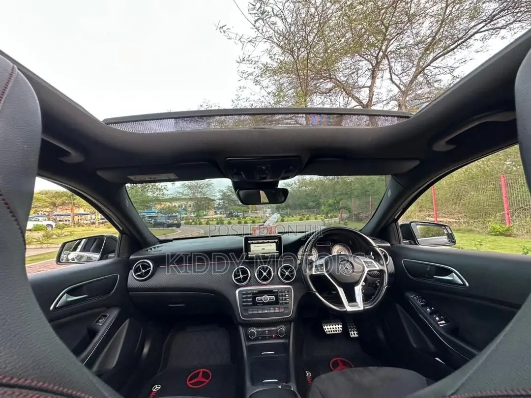 Mercedes-Benz A-Class 2013 Black