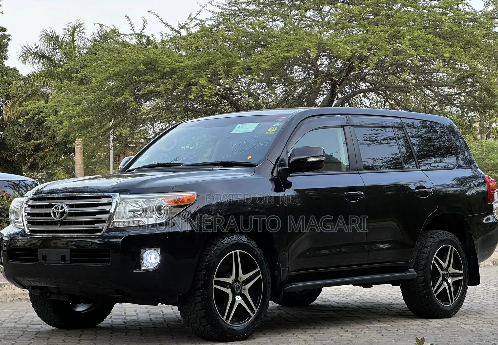 Toyota Land Cruiser 2015 Black