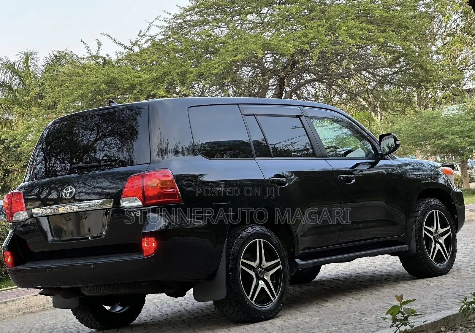 Toyota Land Cruiser 2015 Black