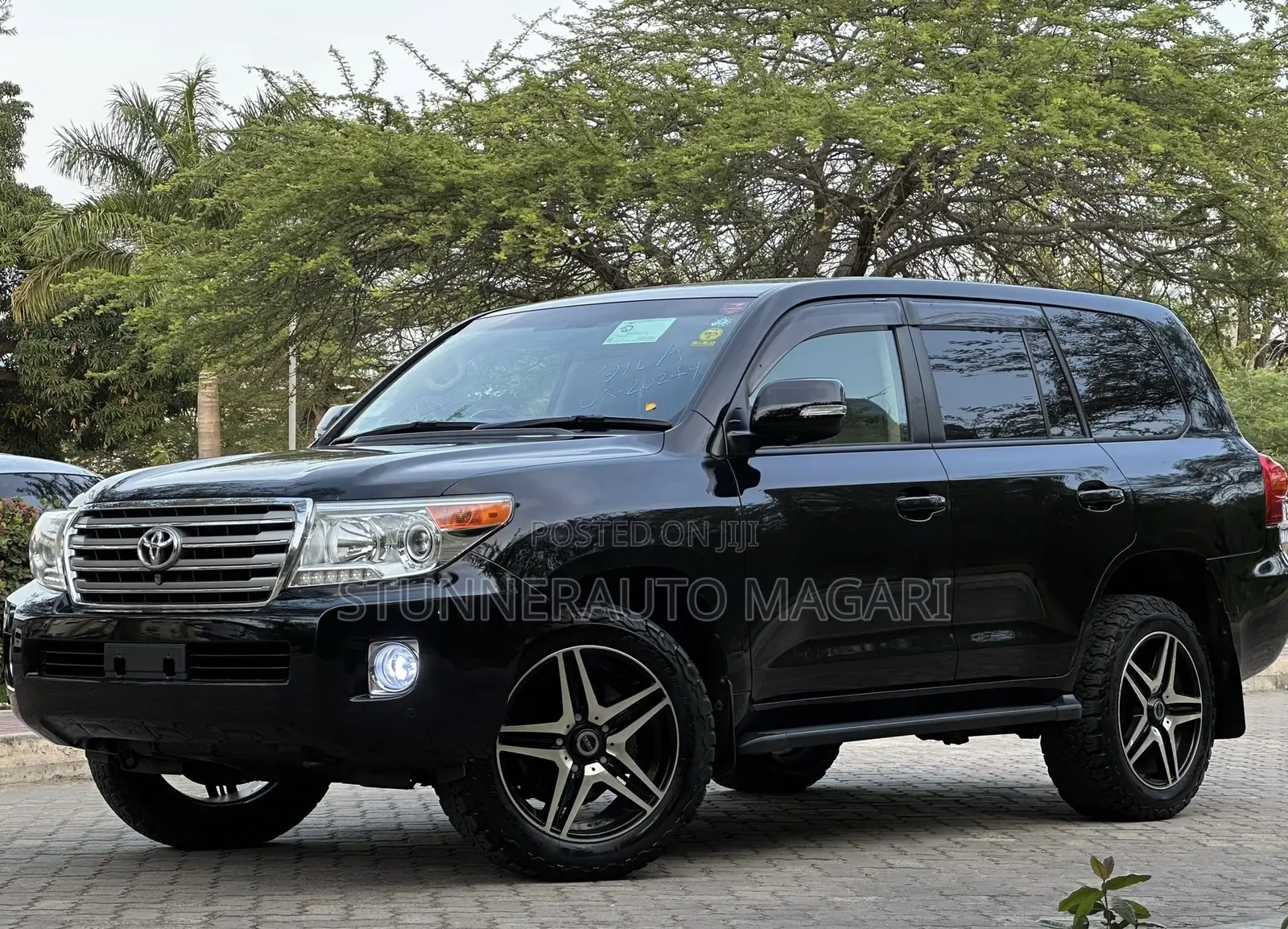Toyota Land Cruiser 2015 Black