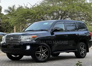 Toyota Land Cruiser 2015 Black