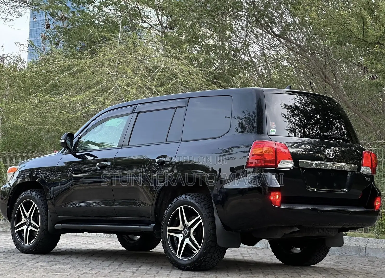 Toyota Land Cruiser 2015 Black