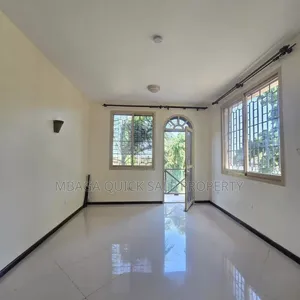 2bdrm Apartment in Masaki for rent