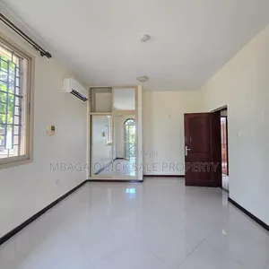 2bdrm Apartment in Masaki for rent
