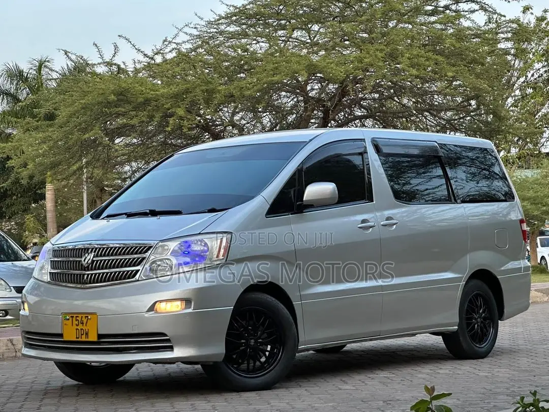 Toyota Alphard 2.4 Petrol FWD 2004 Silver