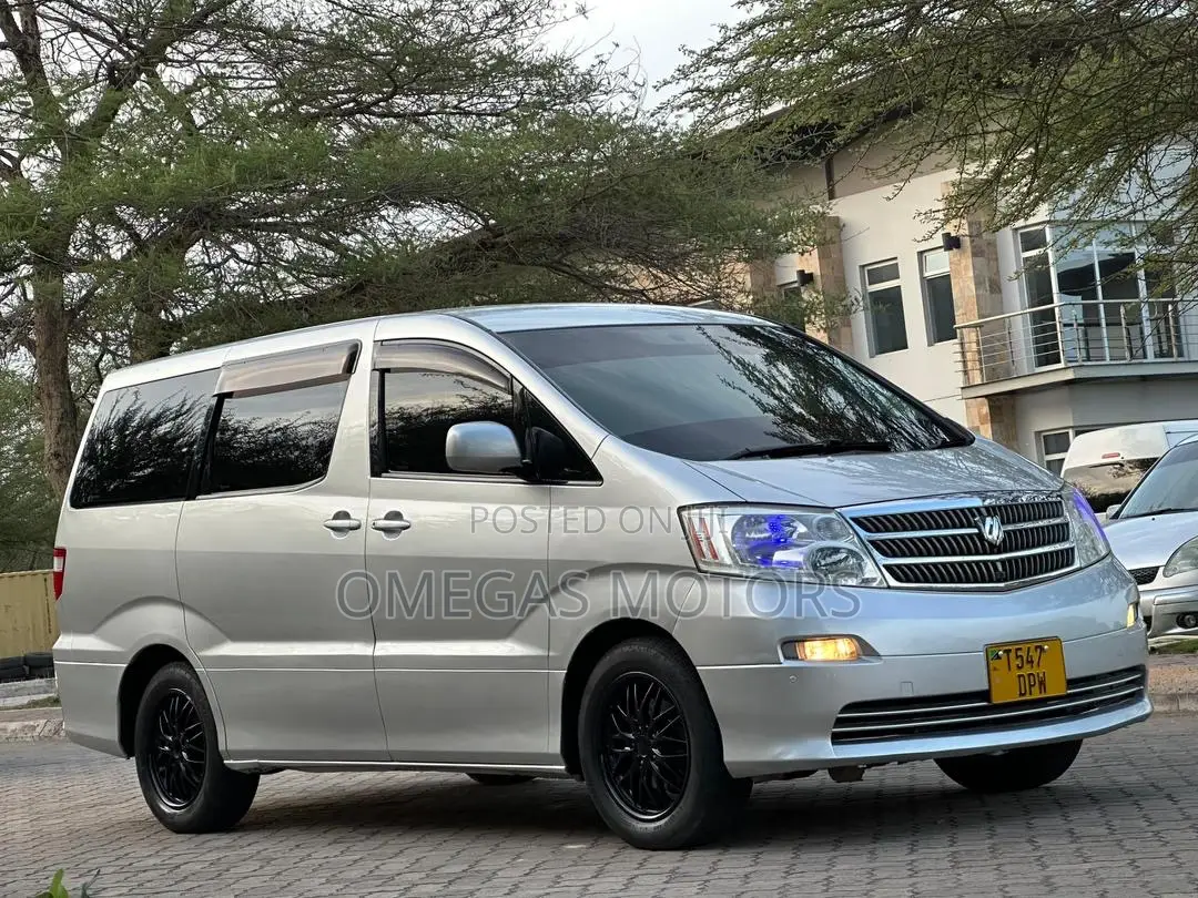 Toyota Alphard 2.4 Petrol FWD 2004 Silver