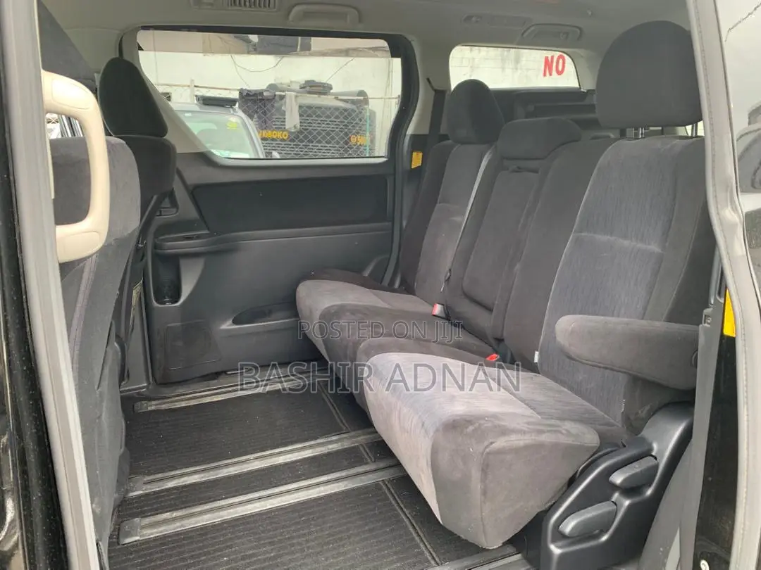 Toyota Alphard 2.4 Petrol FWD 2012 Matt Black