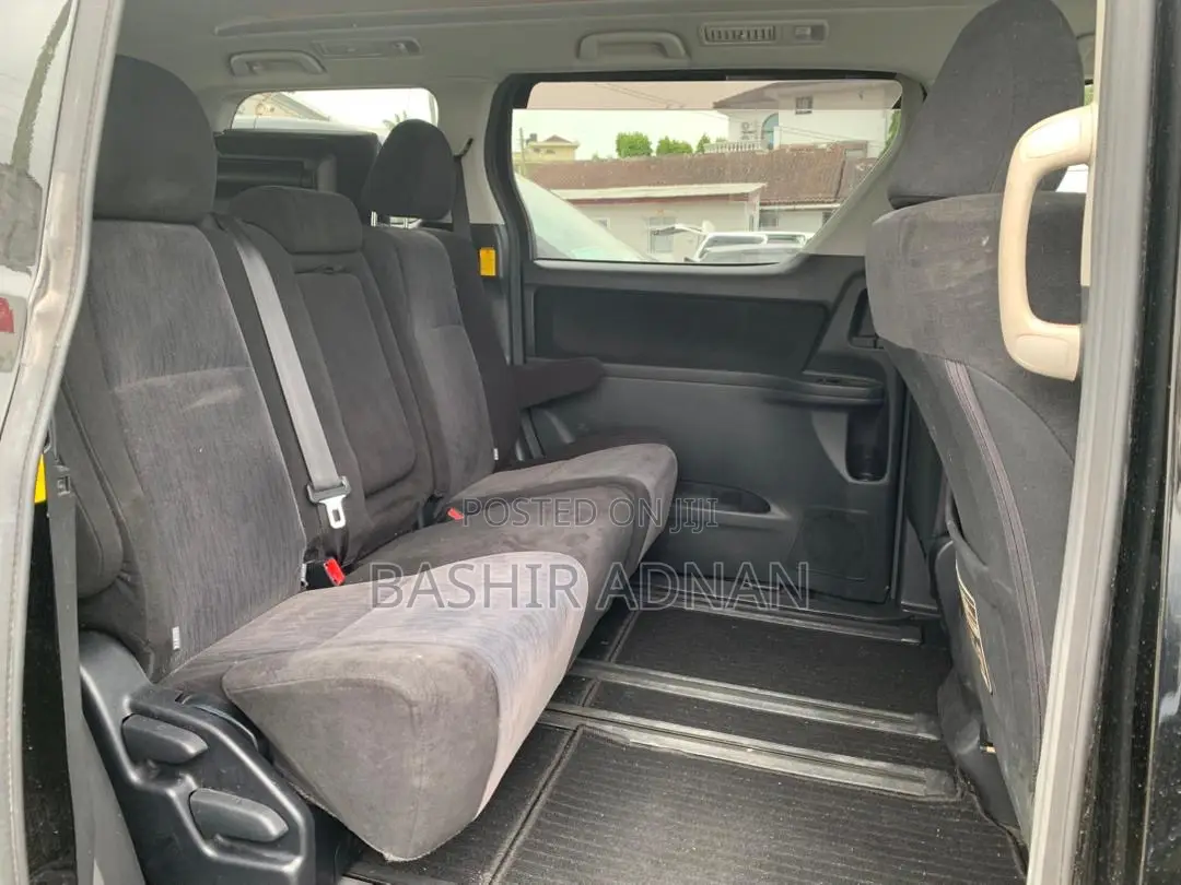 Toyota Alphard 2.4 Petrol FWD 2012 Matt Black