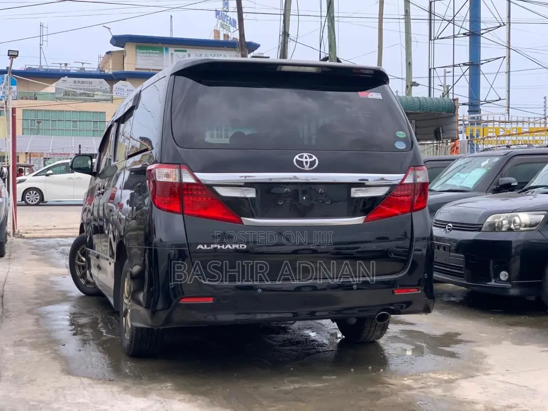 Toyota Alphard 2.4 Petrol FWD 2012 Matt Black