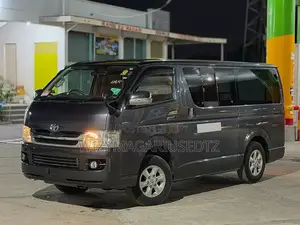 Toyota HiAce 2008 Grey