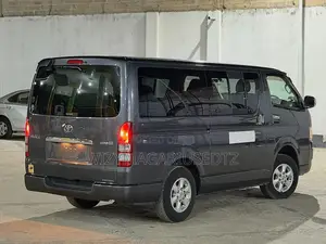 Toyota HiAce 2008 Grey