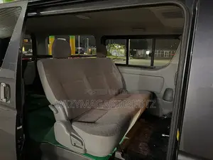 Toyota HiAce 2008 Grey