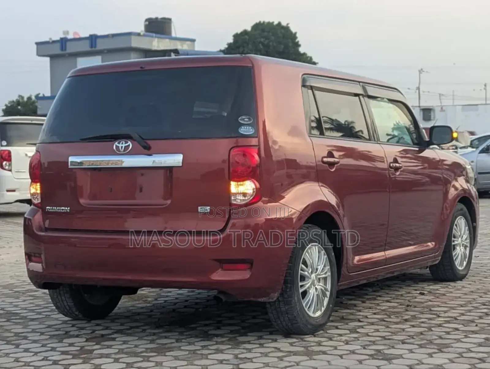 Toyota Corolla Rumion Hatchback 1.8 AWD 2009 Maroon