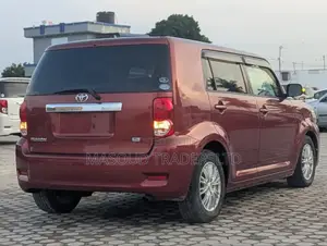 Toyota Corolla Rumion Hatchback 1.8 AWD 2009 Maroon