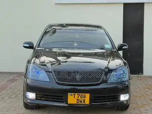 Toyota Crown 2004 Black
