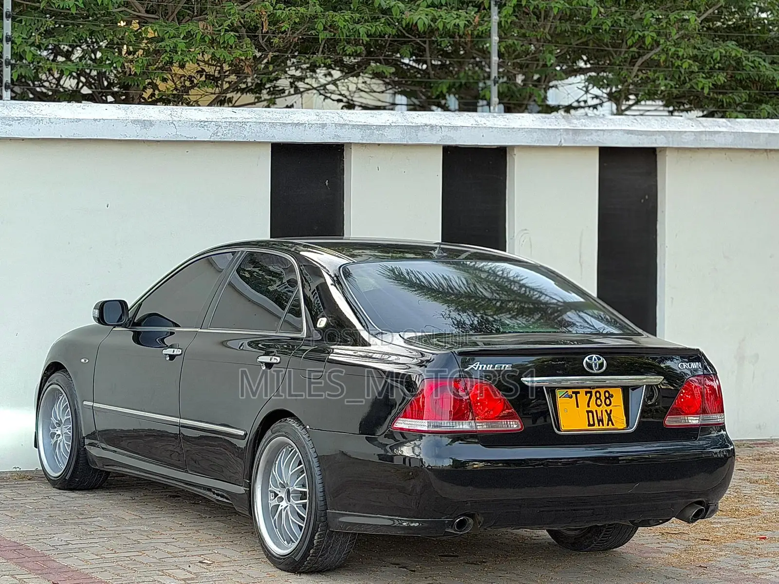 Toyota Crown 2004 Black