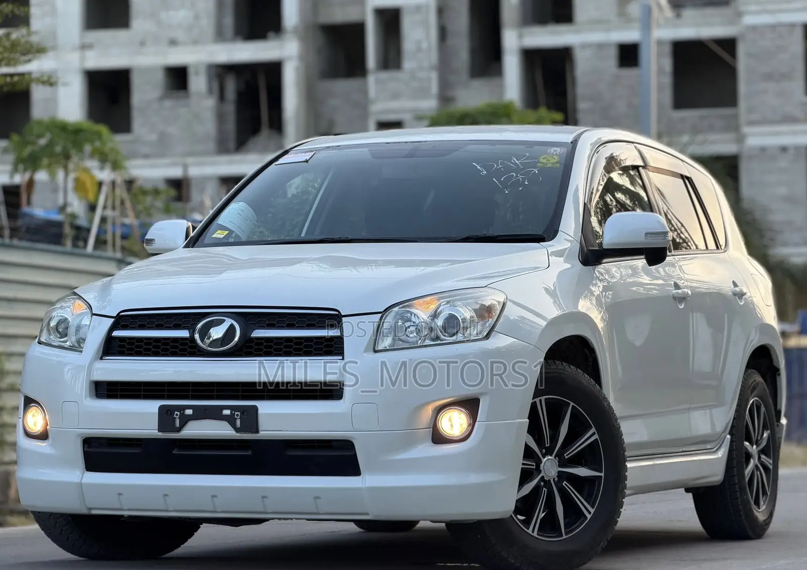 Toyota RAV4 2008 White