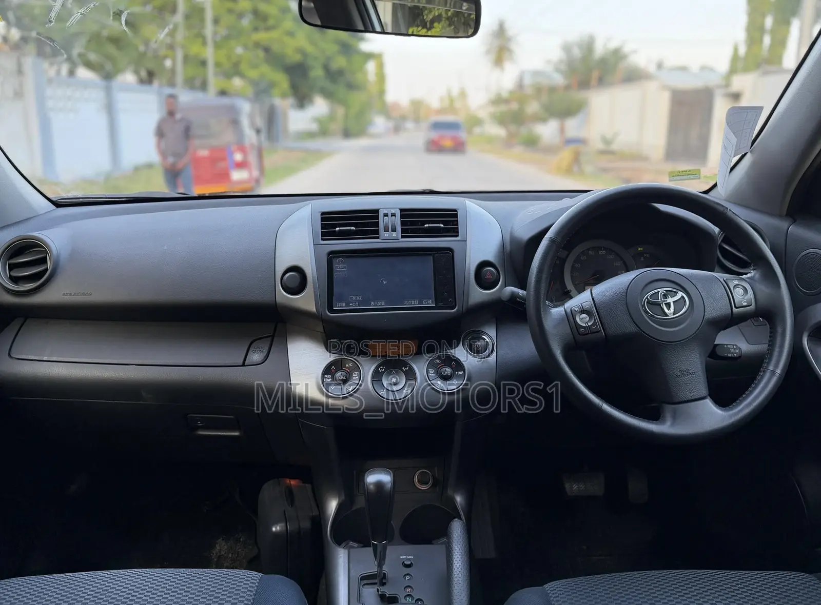 Toyota RAV4 2008 White