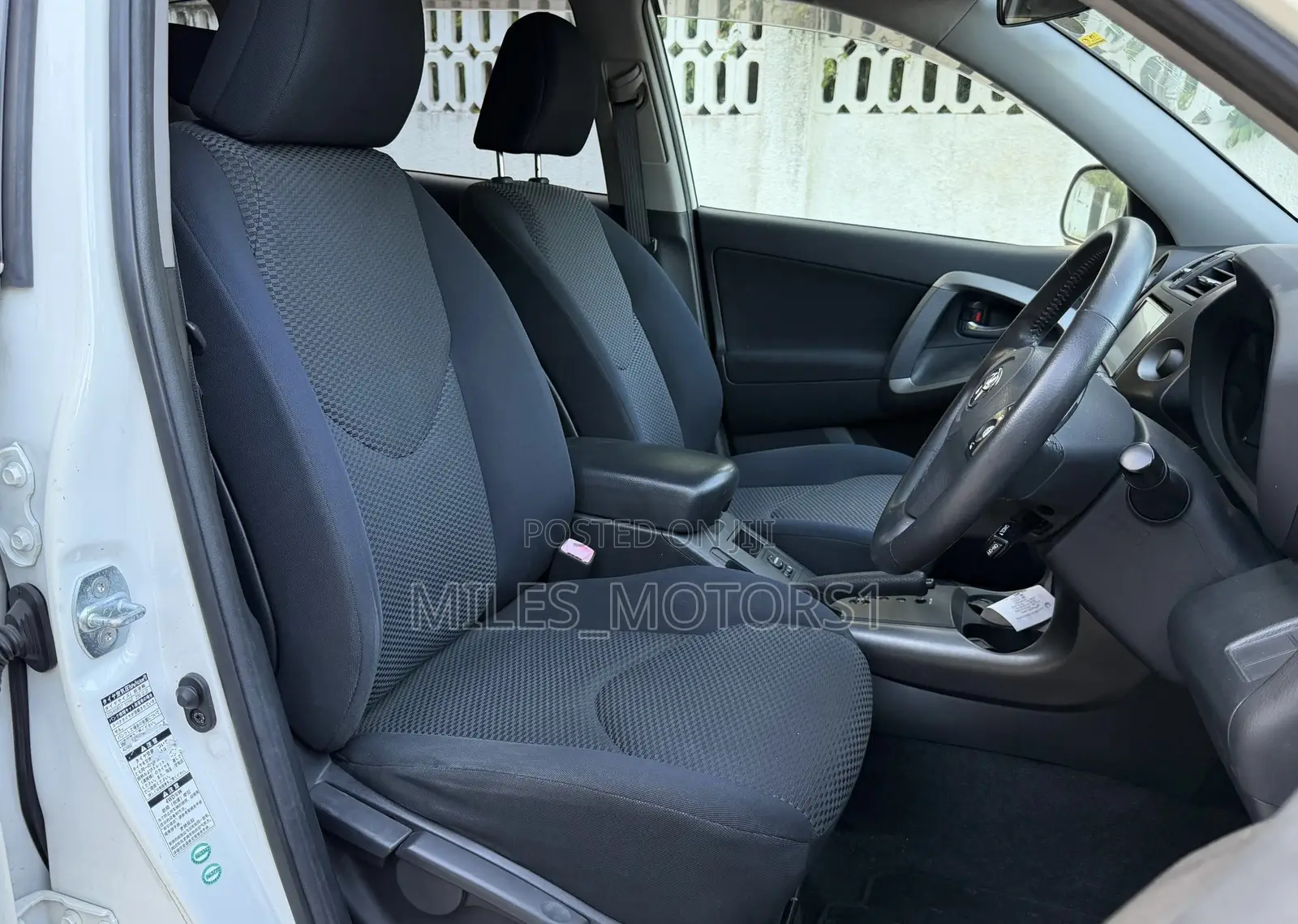 Toyota RAV4 2008 White