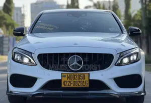 Mercedes-Benz C-Class 2014 White