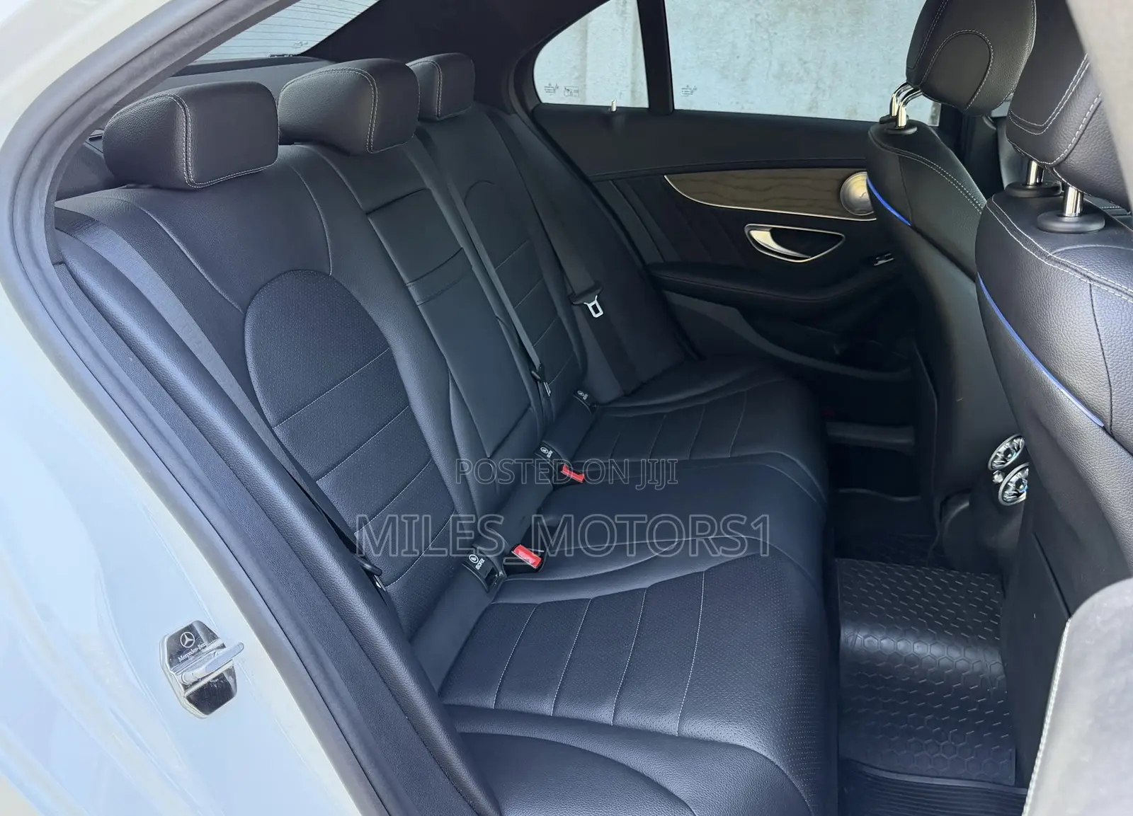 Mercedes-Benz C-Class 2014 White