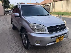 Toyota RAV4 2004 Silver