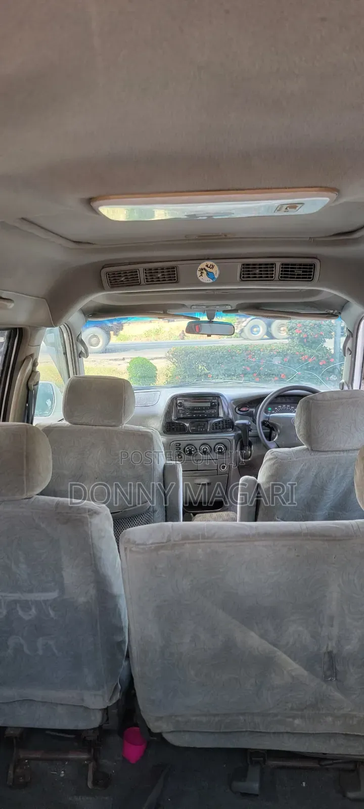 Toyota Noah 2001 White