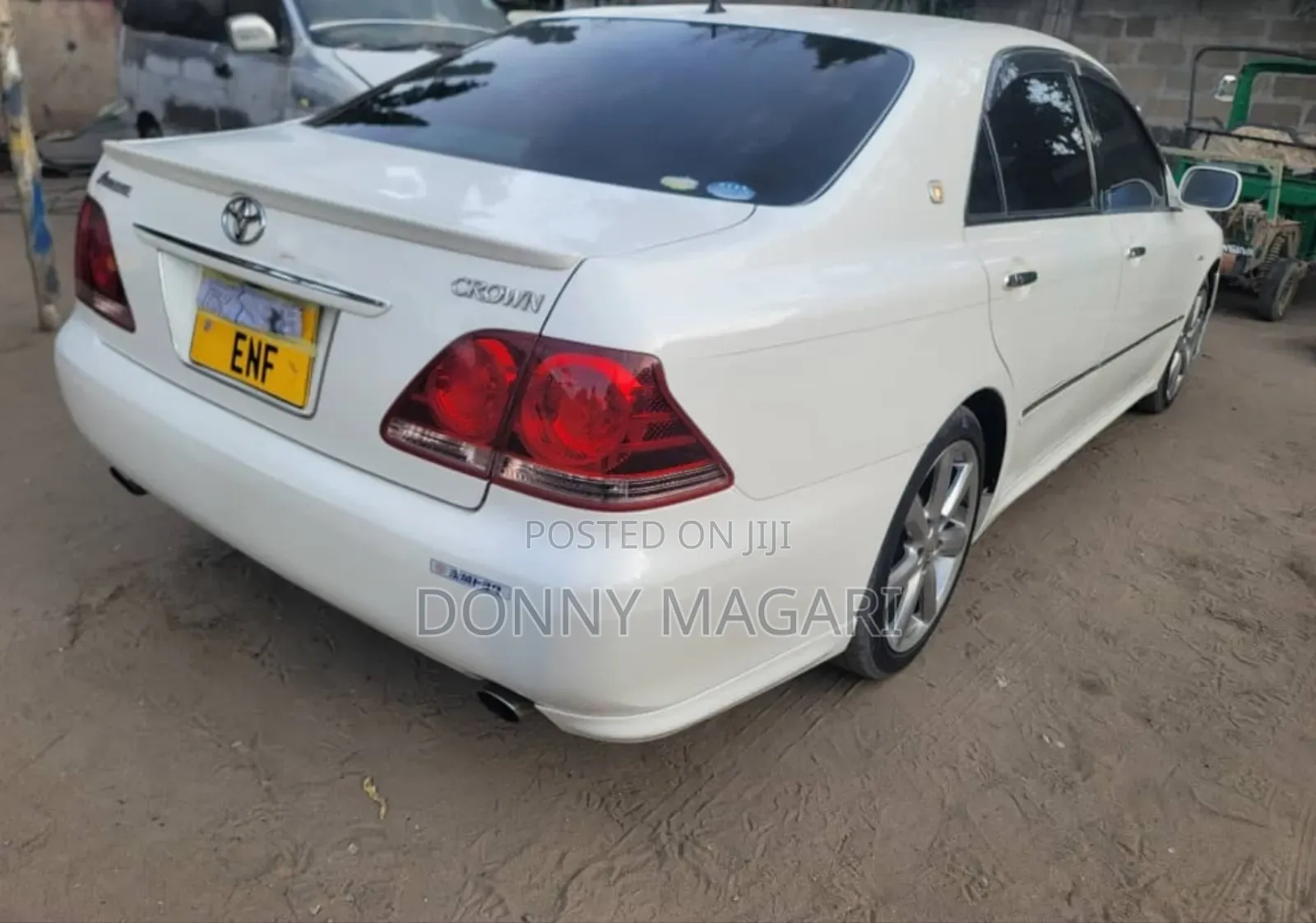 Toyota Crown 2006 White