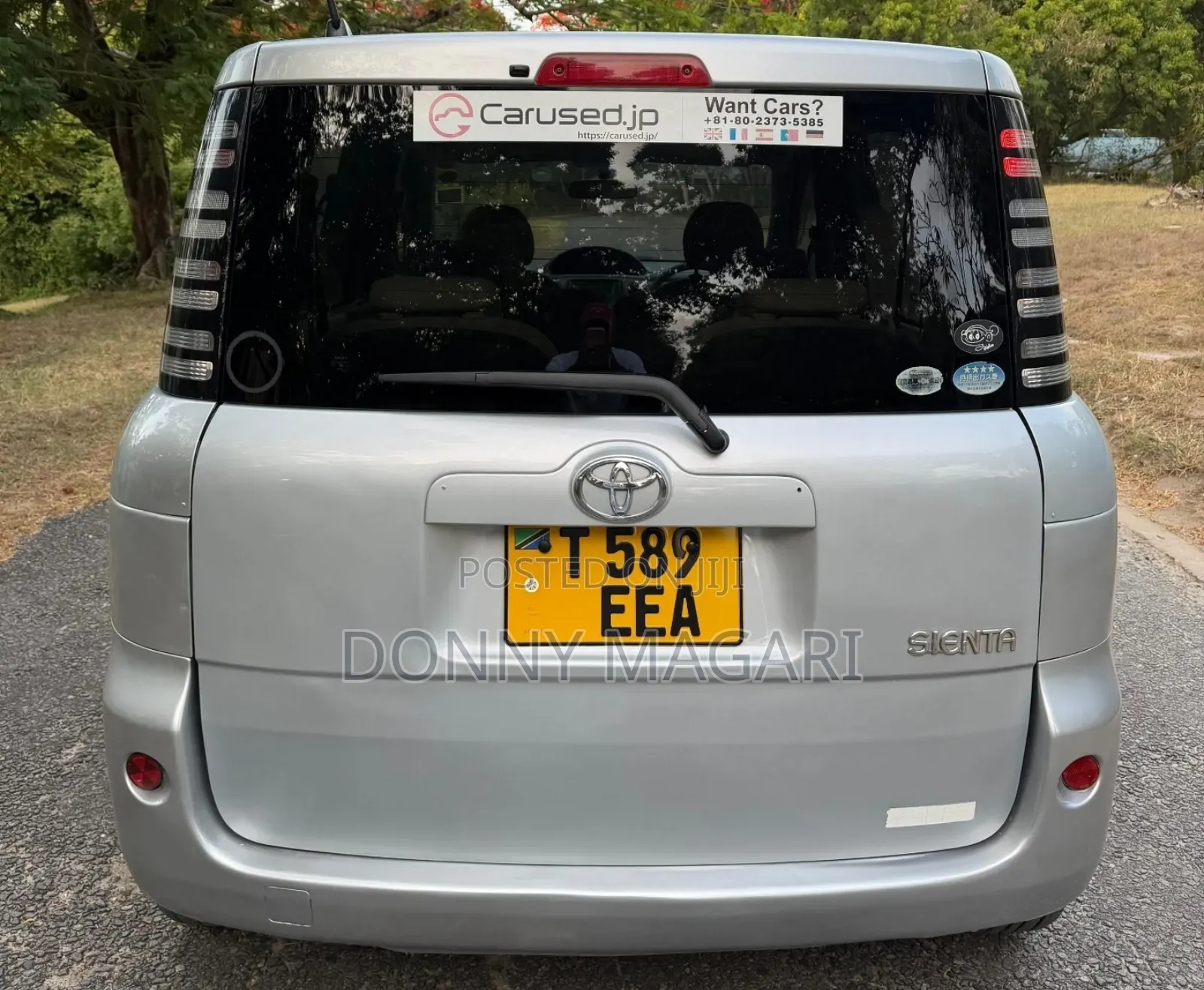 Toyota Sienta 2006 Silver