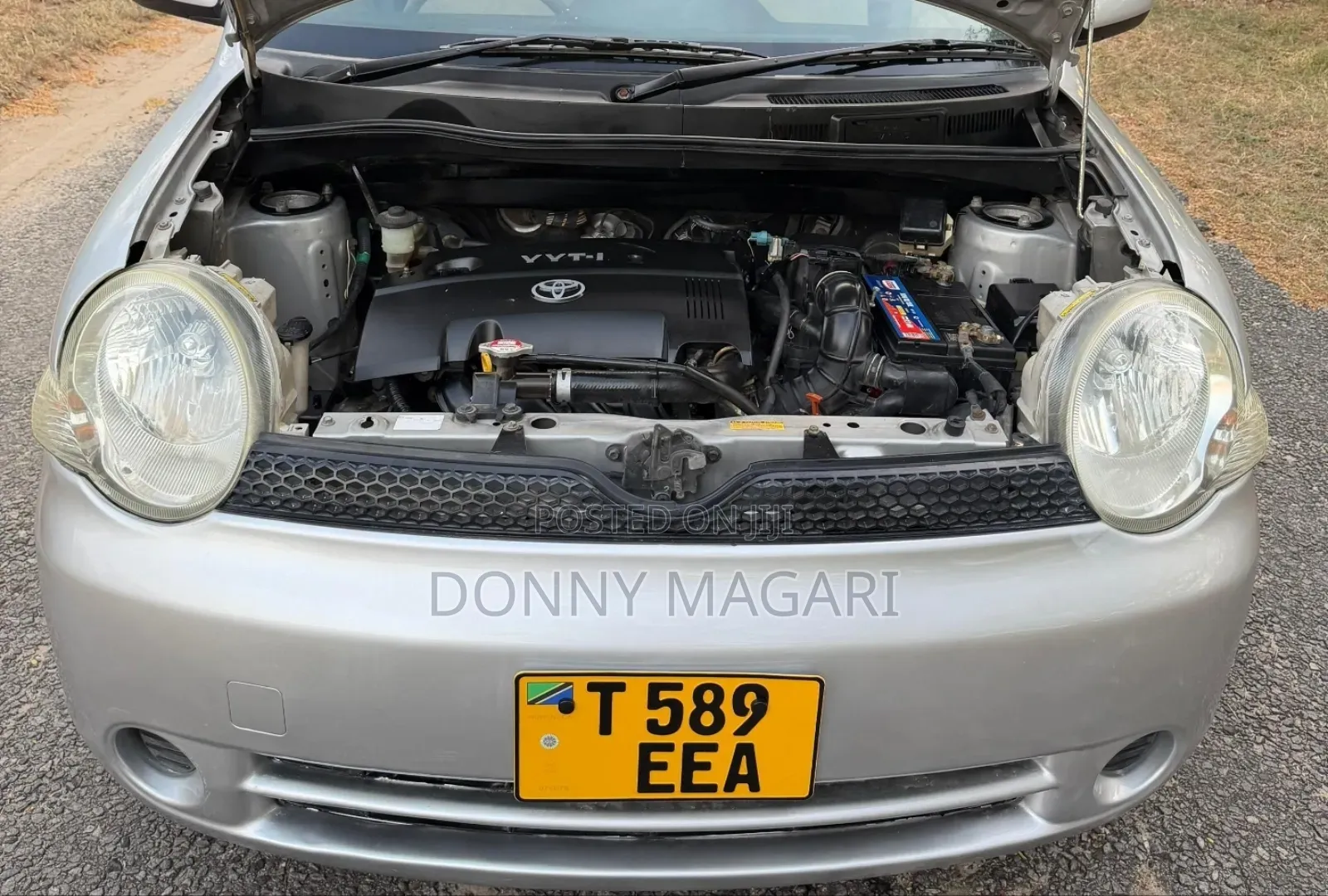 Toyota Sienta 2006 Silver