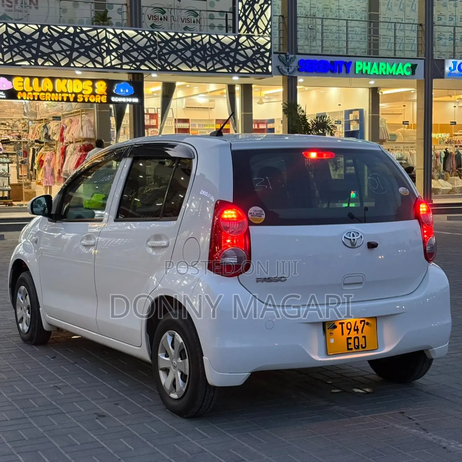 Toyota Passo 2011 White