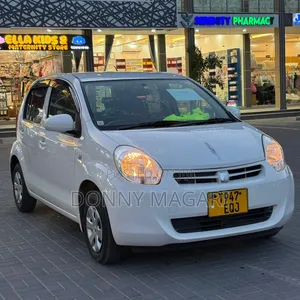 Toyota Passo 2011 White