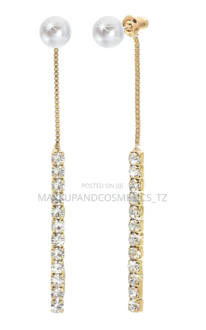 Pair of Gold-Toned Dangle Earring