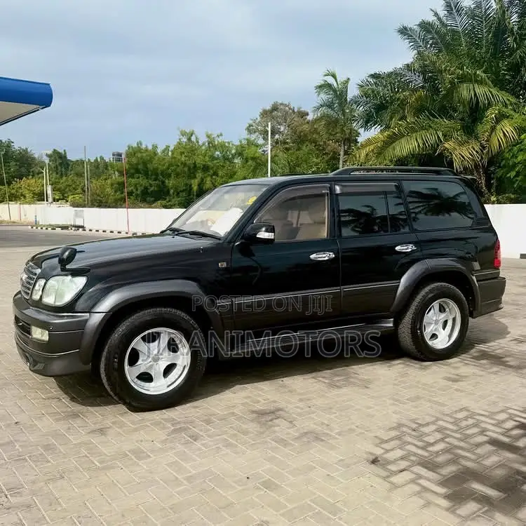 Toyota Land Cruiser 100 4.7 Executive 2007 Gray