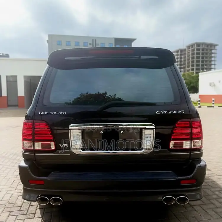 Toyota Land Cruiser 100 4.7 Executive 2007 Gray
