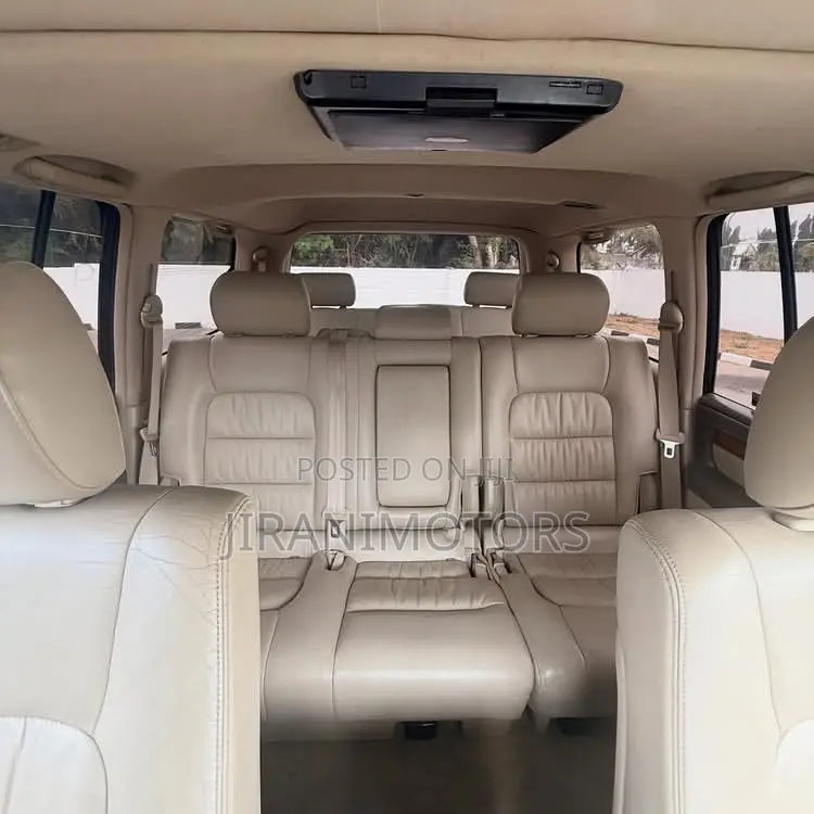 Toyota Land Cruiser 100 4.7 Executive 2007 Gray