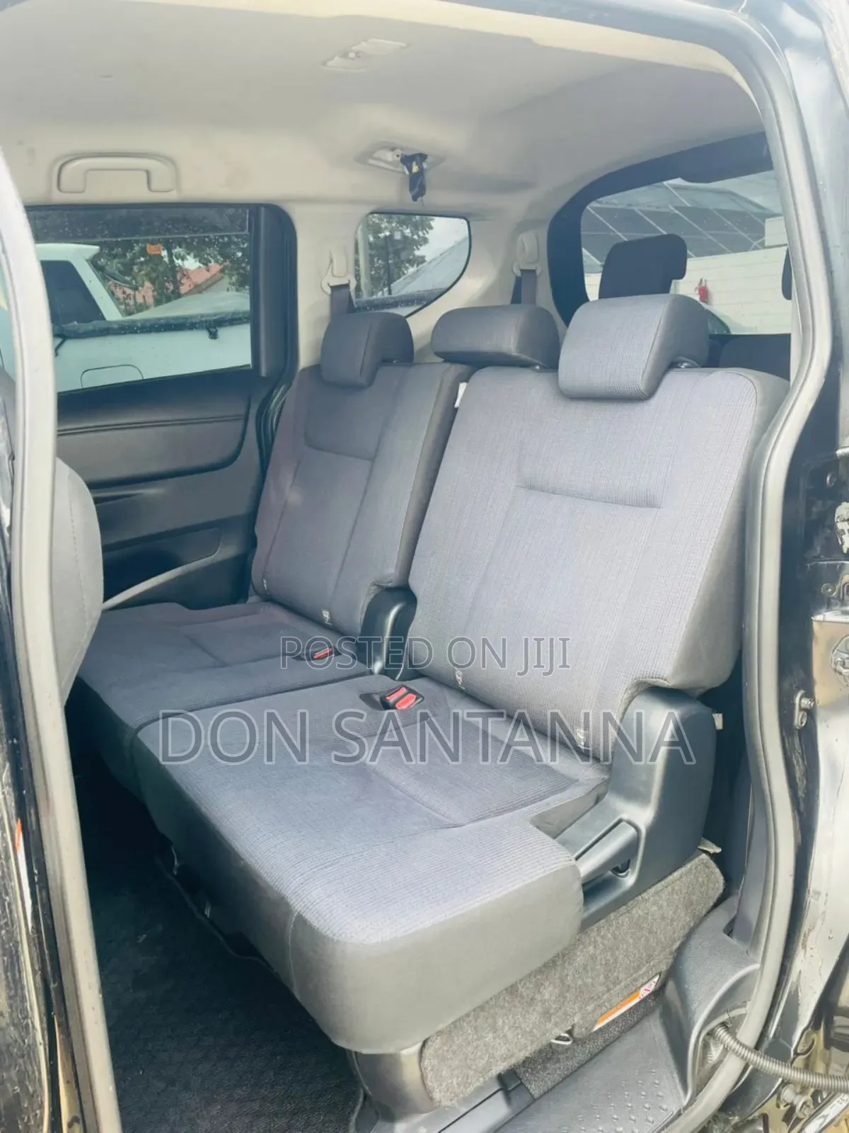 Toyota Sienta 2015 Black