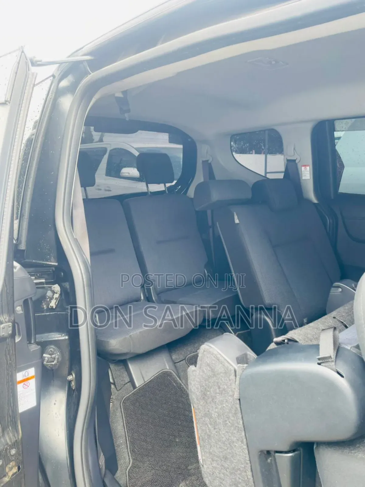 Toyota Sienta 2015 Black