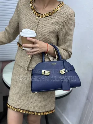 Shoulder Handbags