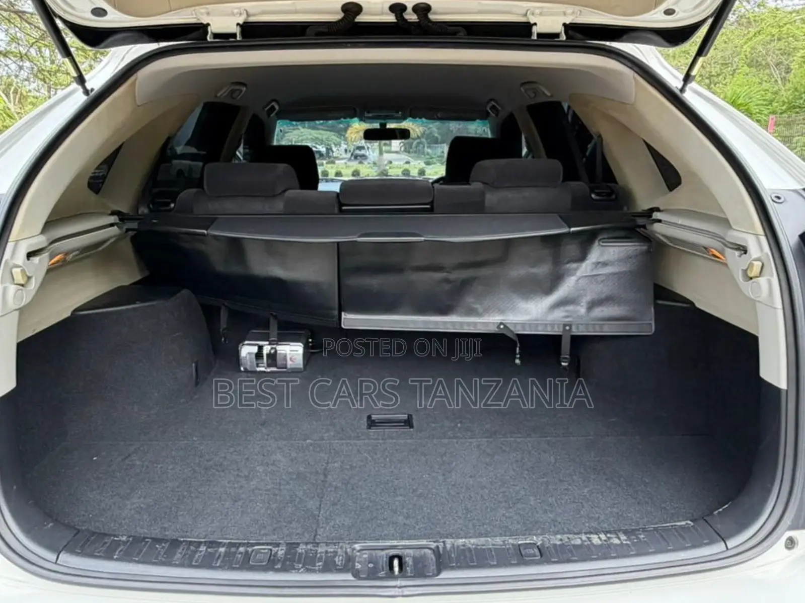 Toyota Harrier 2005 White